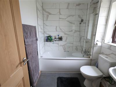 Picture 18